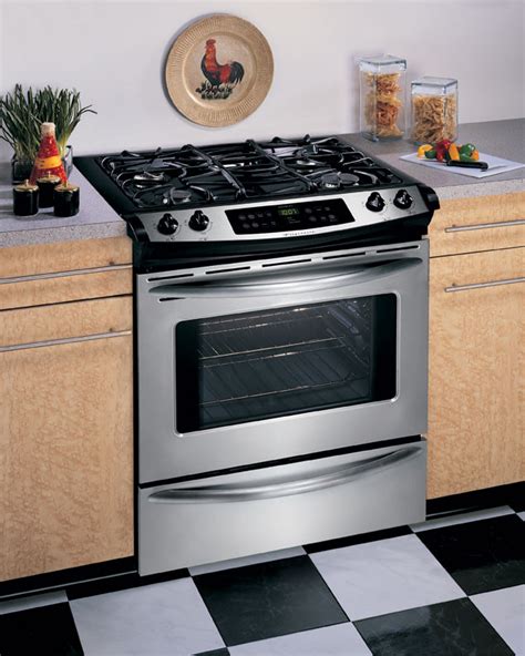 frigidaire professional 30 inch slide in gas range